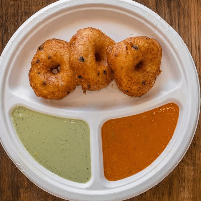 Medhu Vada.